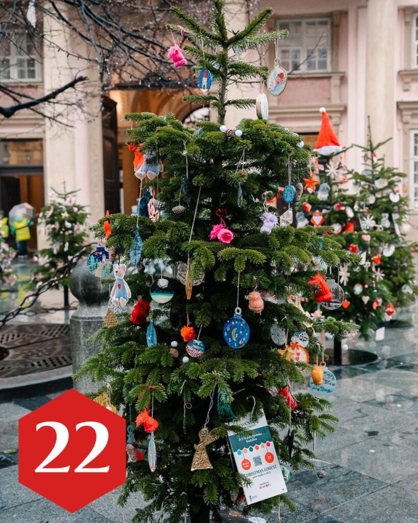 Vianočný les 2025 - stromček 22